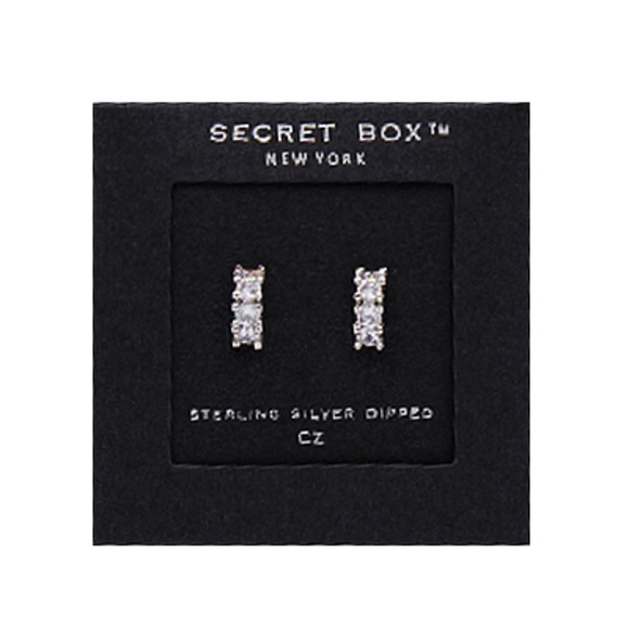 CZ Pave Earrings - Picture 1 of 1